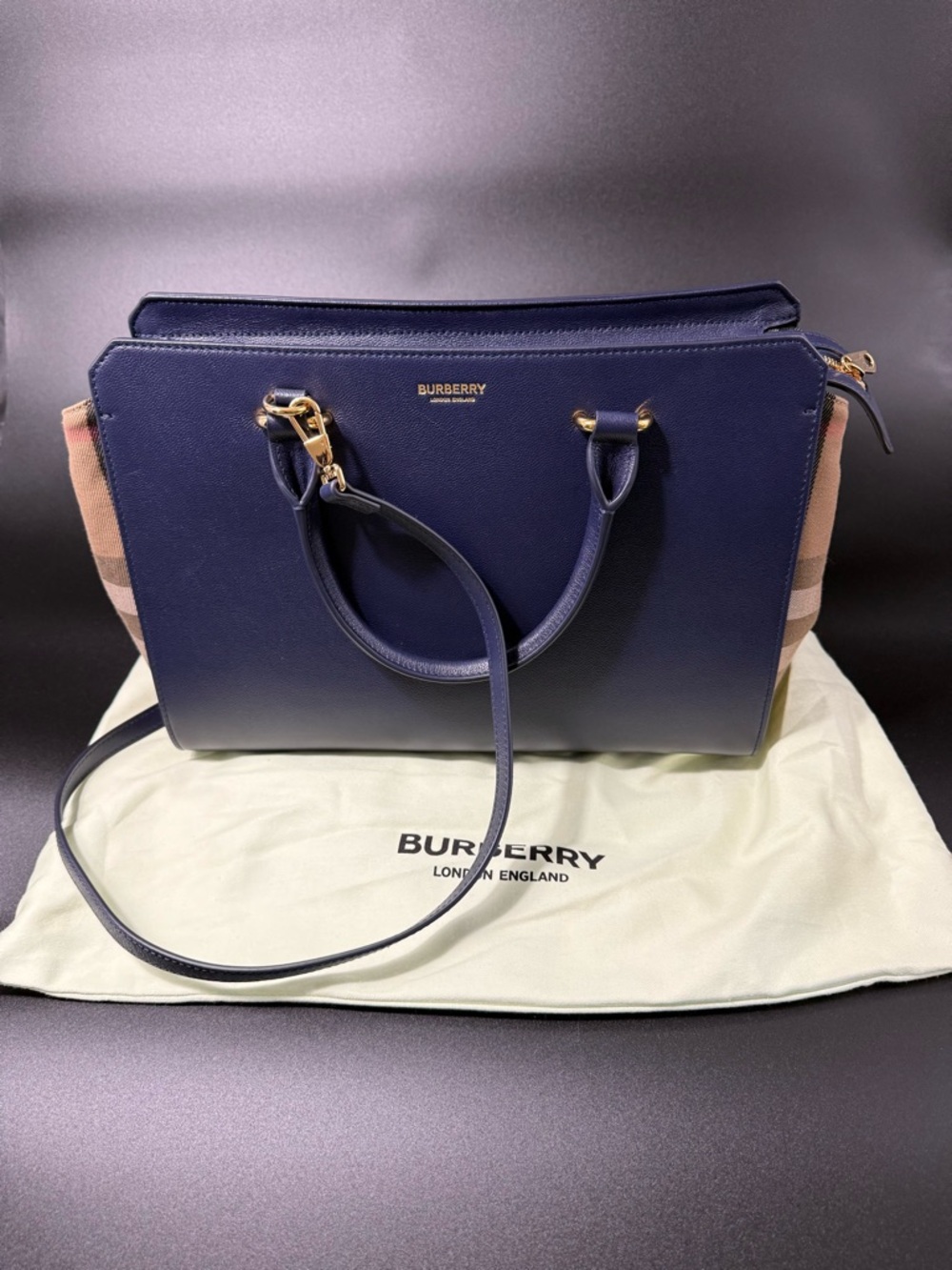 Burberry Banwell Navy Blue